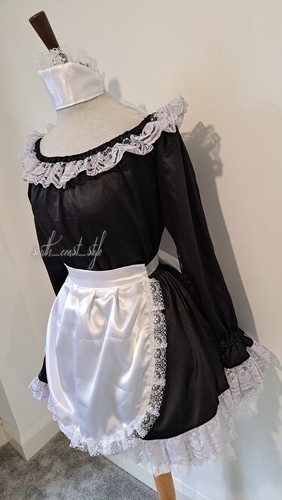 Black white silky satin - &,