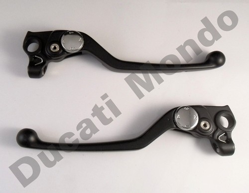 New black front - front, clutch