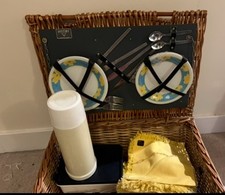 Antler Vintage Wicker Picnic