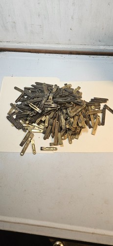 350 antique brass reeds - 350,