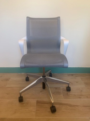 Herman miller setu - chair, in