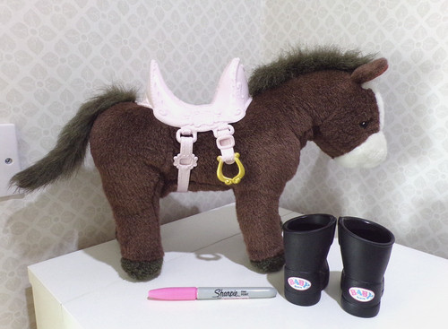 Baby born walking horse - born, pony