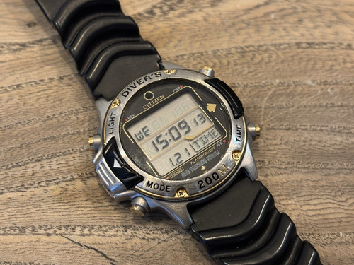 Vintage citizen digital - vintage,