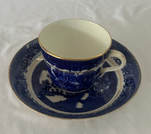 Vintage blue willow tea cup - tea,
