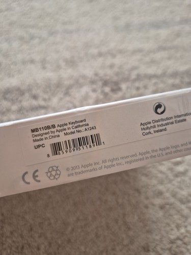 Apple a1243 keyboard with - apple,