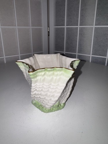 Vintage belleek irish - belleek,