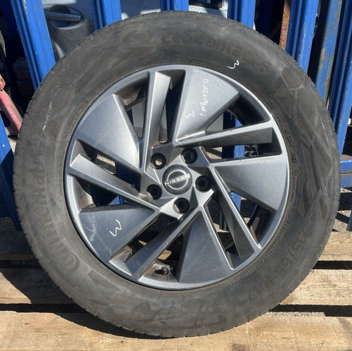 Nissan qashqai acenta j12 - nissan,