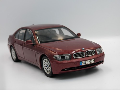 Kyosho bmw 745i e65 - 1:18,