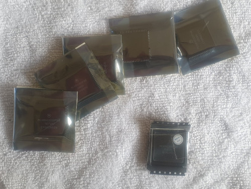 Motorola 68k mc68hc000fn8 - motorola,