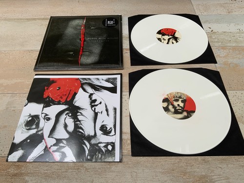 Nurse with wound lumb - wound, sister