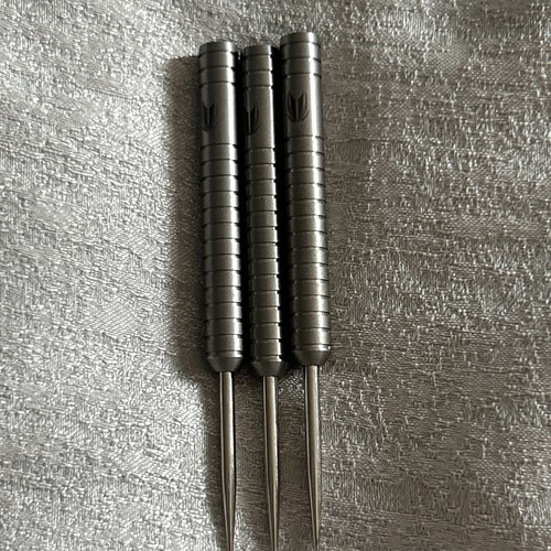 Adrian lewis gen darts 22g - gen, 4