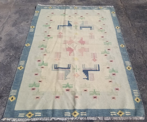 Vintage traditional handmade - traditional,