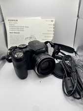 Fujifilm FinePix S1800 12MP