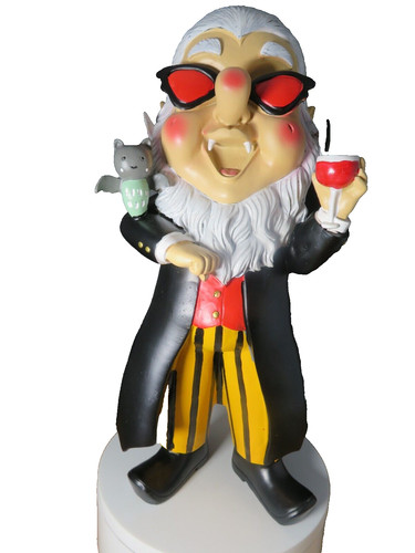 New large vampire halloween - new,