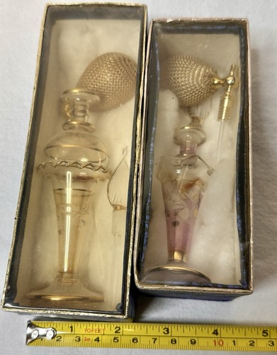 Pair vintage style hand - pair,