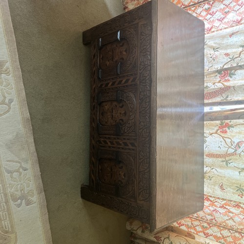 Chest oak marquetry coffee - ,