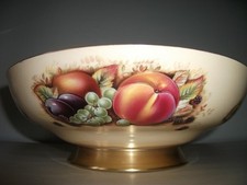 EXQUISITE AYNSLEY ORCHARD GOLD