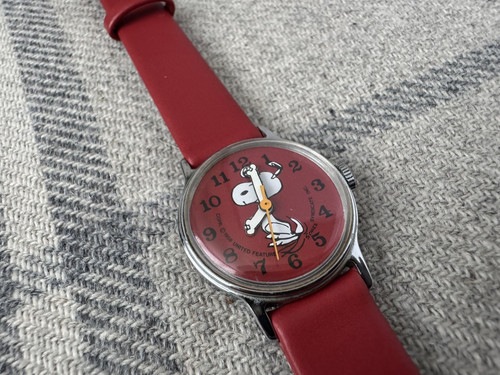 1970s timex snoopy tennis red - snoopy,