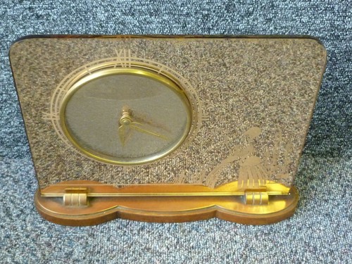 Vintage art deco pink mirror - vintage,