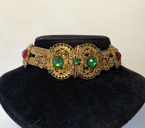 Theatre jewel antique - theatre, jewel.