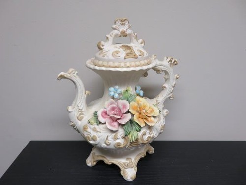 Capodimonte made italy - in,