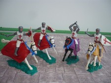 TIMPO 4 MOUNTED CRUSADER