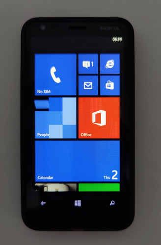 Nokia lumia 620 windows - nokia,