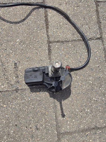Volvo 240 headlamp wiper motor - wiper,