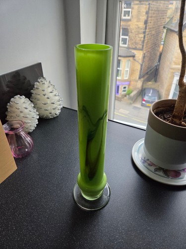 Vintage art glass vase the - art,