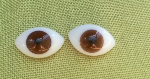 Brown oval hollow glass doll - brown,