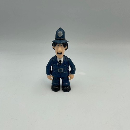 Postman pat arthur selby - pat,
