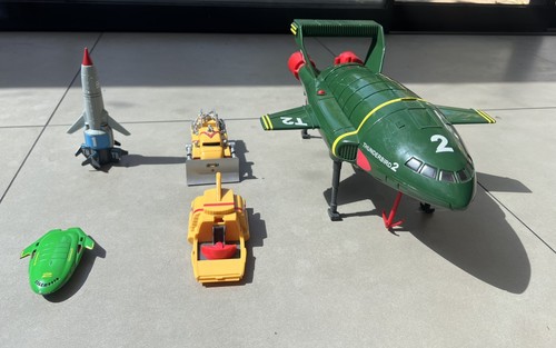 Matchbox thunderbird 3 - thunderbird,