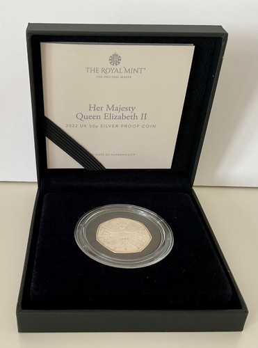 Royal mint her majesty - mint,