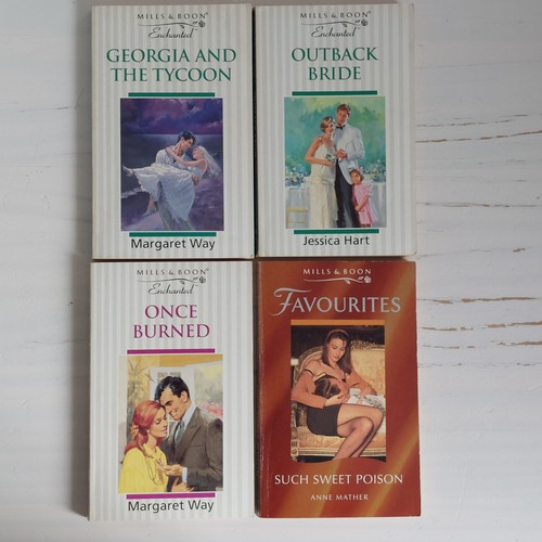 Mills and boon joblot - and,
