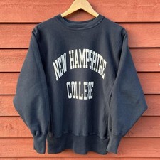 Vintage 90s Champion Reverse Weave Sweatshirt Size Medium New Hampshire College
