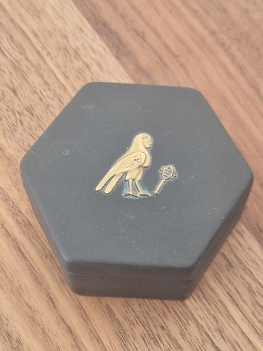 Wedgwood black basalt - wedgwood, gold