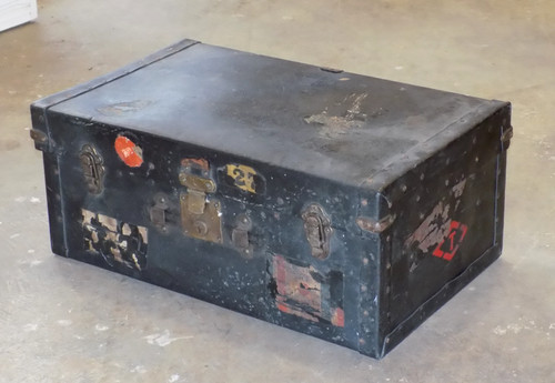 Vintage steamer chest trunk - steamer, w/