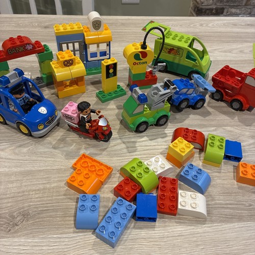 Duplo police set and - set, tow