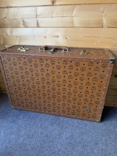 Mcm trunk suitcases business - suitcases,