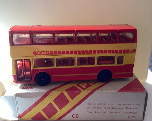 Corgi c675 diecast - corgi,