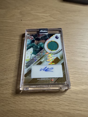Milos kerkez topps premier - kerkez,