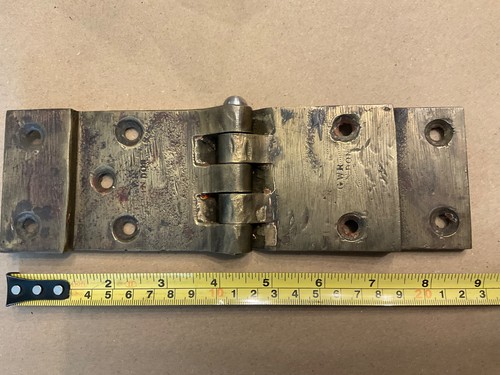 Antique railway hinge - antique, gwr