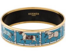 Hermès Enamel Tenues Et Couvertures Bracelet Paddock Horses Est. Retail $660
