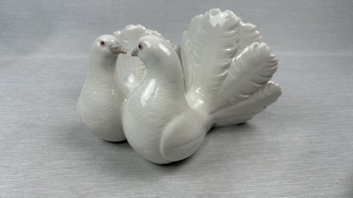Vintage lladro kissing doves - lladro, doves"