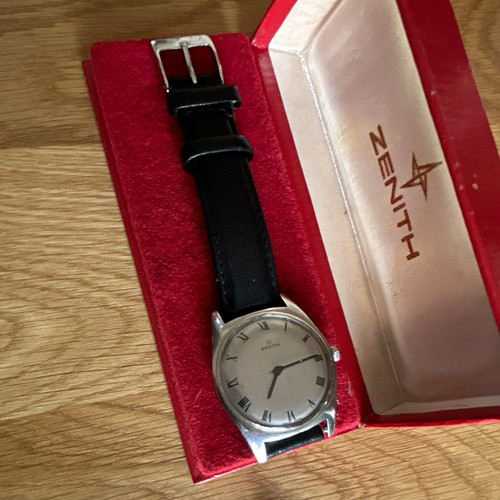 Zenith quartz analogue wind - quartz,