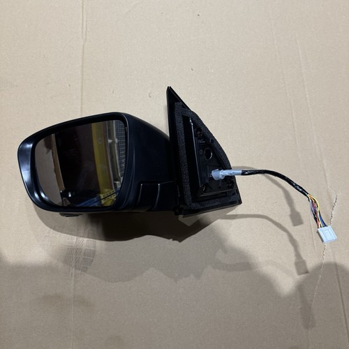 New genuine nissan qashqai - new,