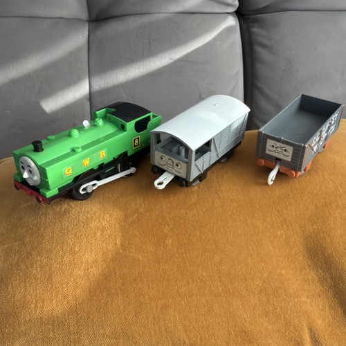 Thomas trackmaster duck toad - thomas,