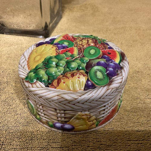 Vtg churchill fruit - vtg, 3d