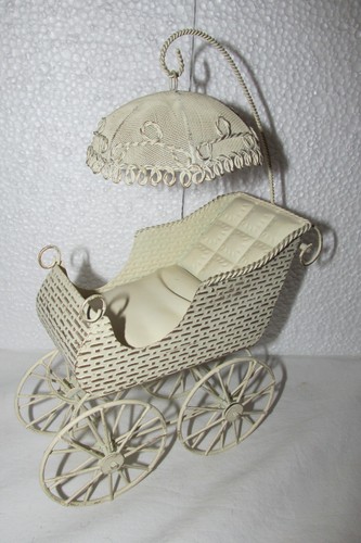 Vintage miniature metal - miniature,