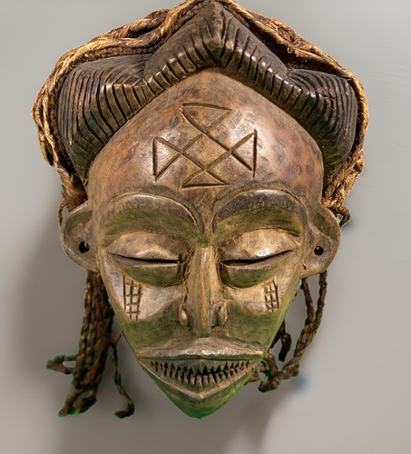 Authentic african art wood - art,